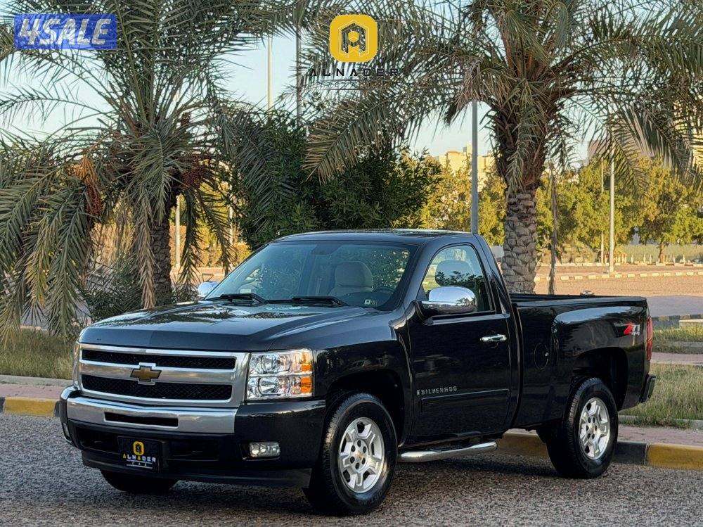 للبيع سلفرادو LT دبل قير 4X4 موديل 2009 وارد الغانم0