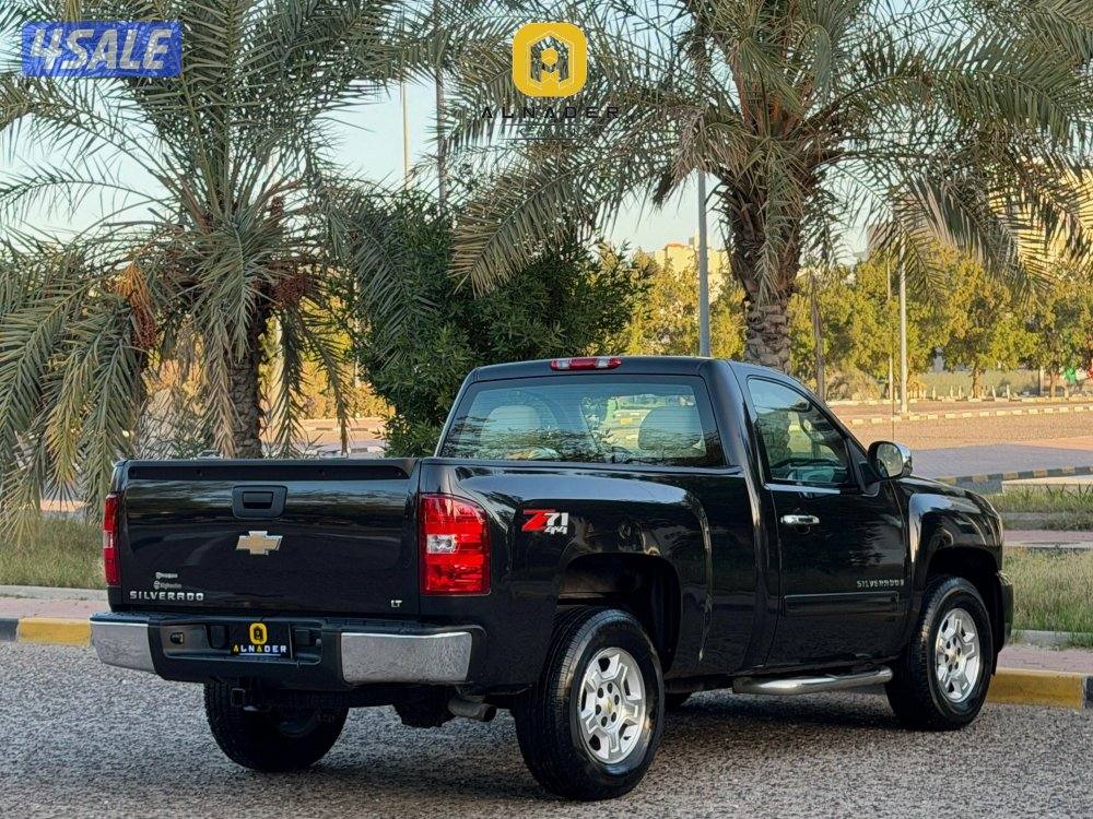 للبيع سلفرادو LT دبل قير 4X4 موديل 2009 وارد الغانم3