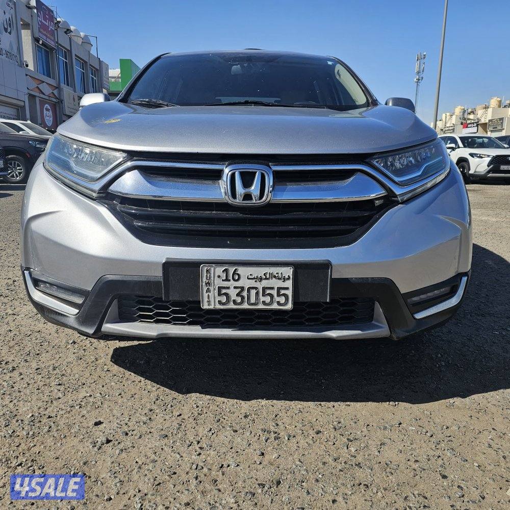 TOURING الدرجة الأولى 
 موديل 2019
 CRV جيب هوندا 
شرط الفحص جير وماكي0