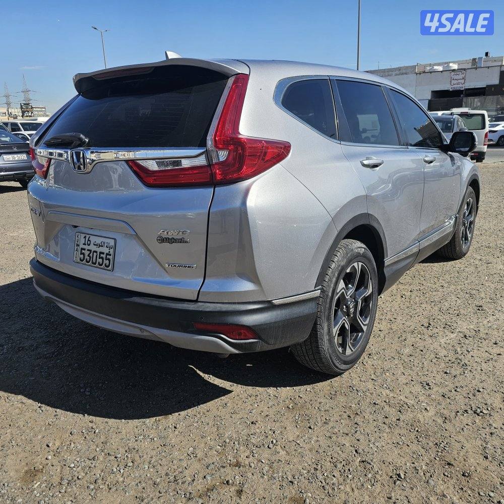 TOURING الدرجة الأولى 
 موديل 2019
 CRV جيب هوندا 
شرط الفحص جير وماكي3
