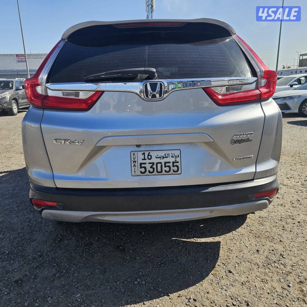 TOURING الدرجة الأولى 
 موديل 2019
 CRV جيب هوندا 
شرط الفحص جير وماكي4