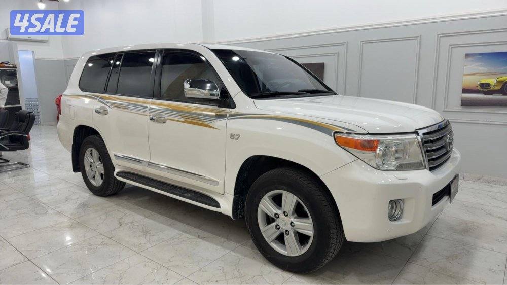 للبيع لاند كروزر VXR موديل 20120