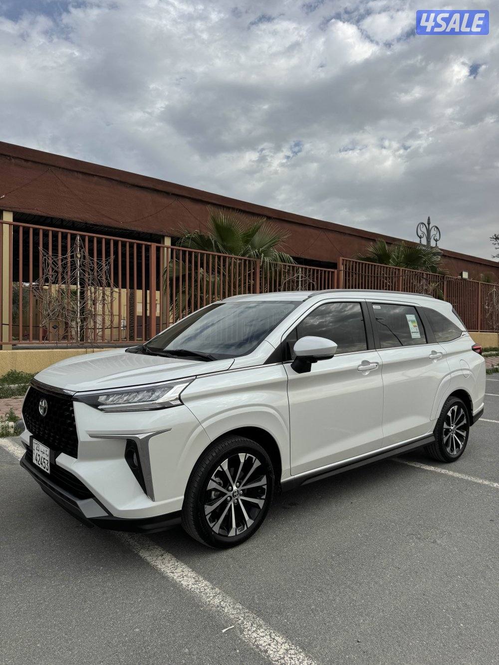 تويوتا فيلوز موديل 20254