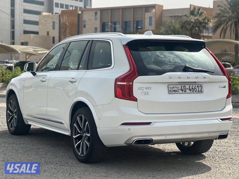للبيع فولفو XC90 وارد الوكالة3