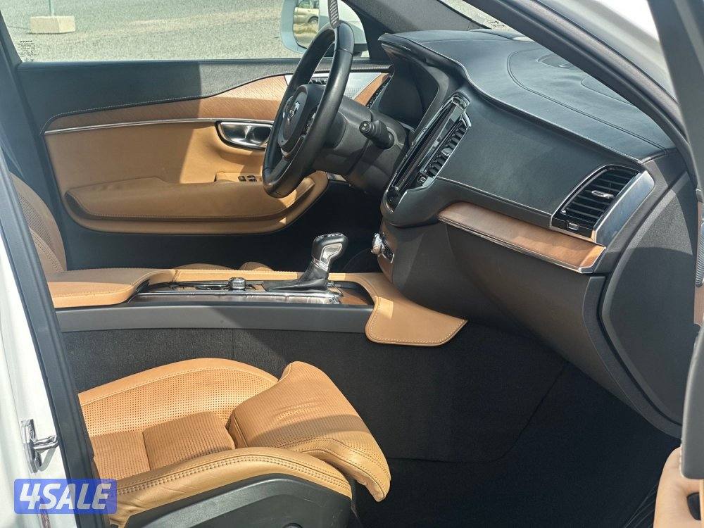 للبيع فولفو XC90 وارد الوكالة4