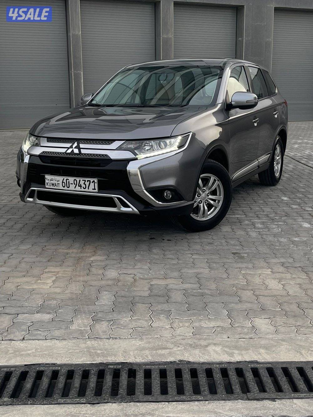 للبيع اوتلاندر دبل قير صبغ الوكالة ممشى 115 الف شرط الفحص0