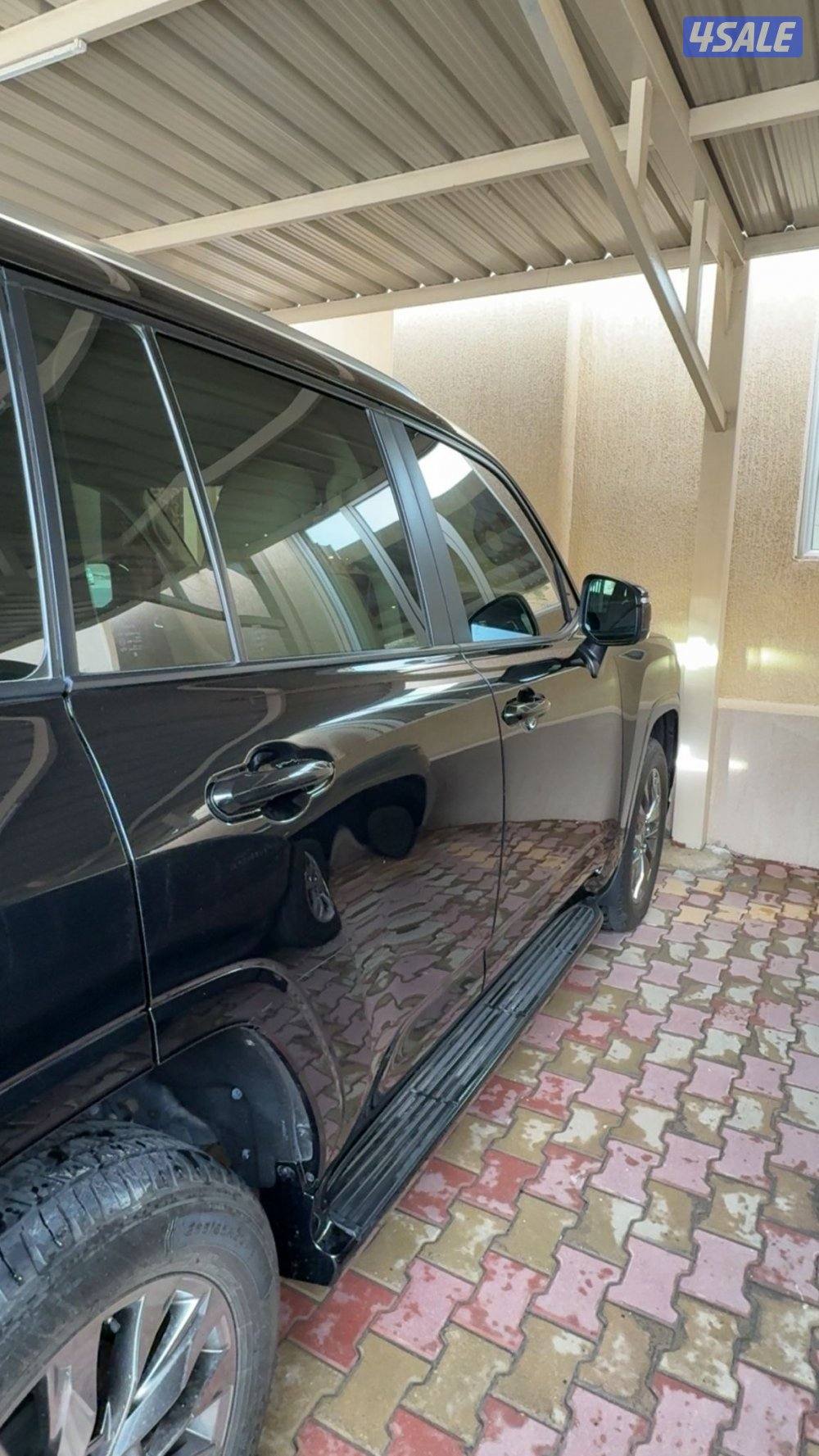 لاند كروزر وارد الساير موديل 20223