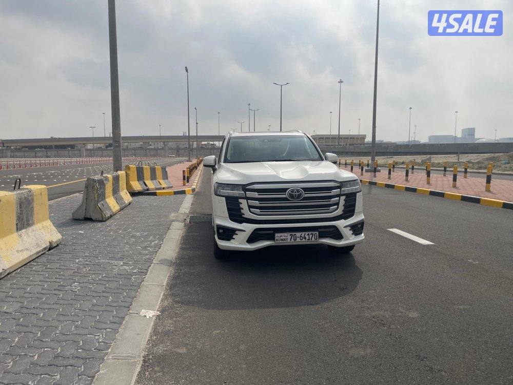 للبيع لاند كروز GX.R  ارو اس توين تيربو3