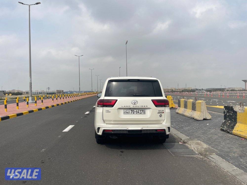 للبيع لاند كروز GX.R  ارو اس توين تيربو2