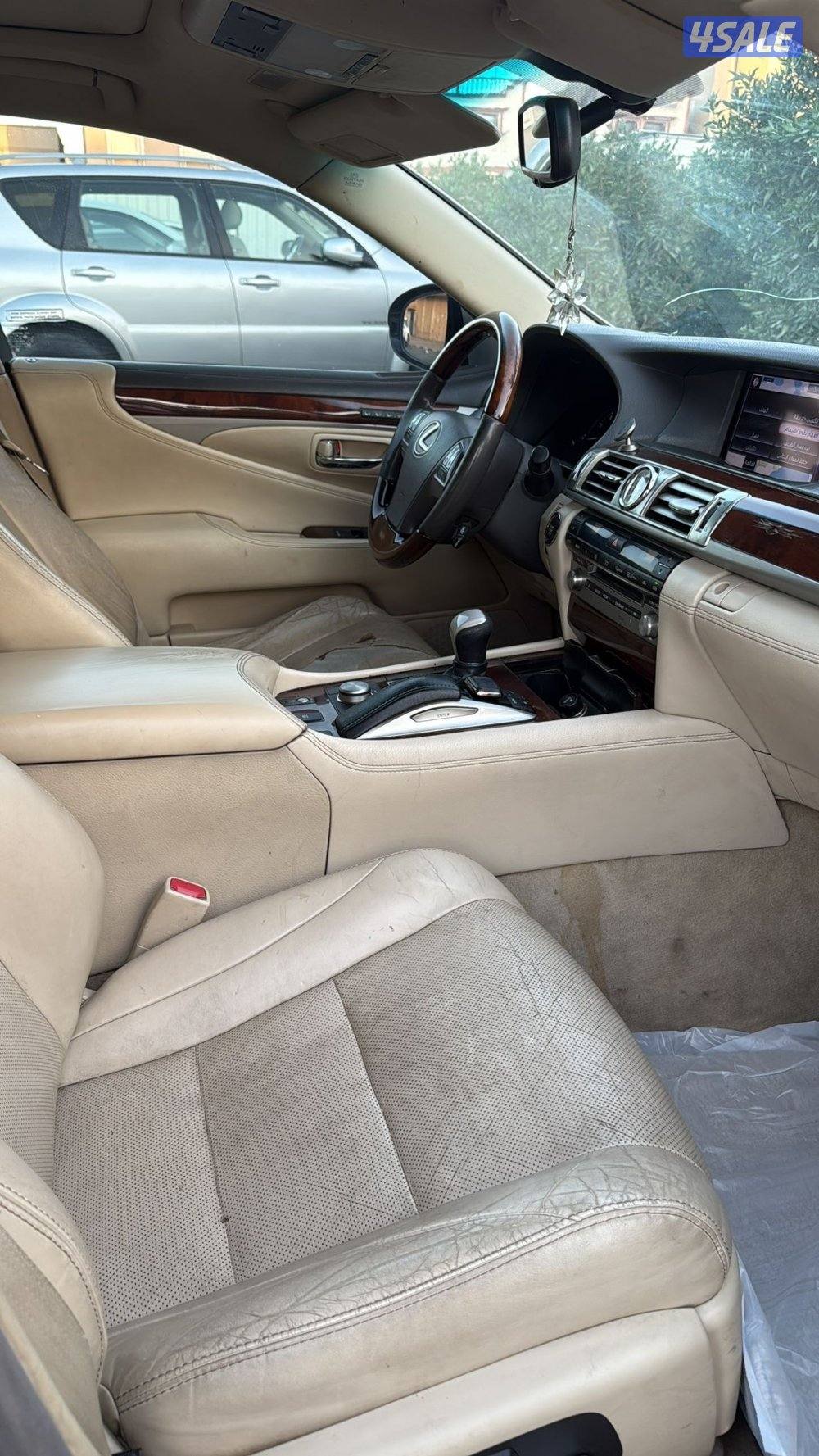 للبيع لكزس 460 شورت 20175