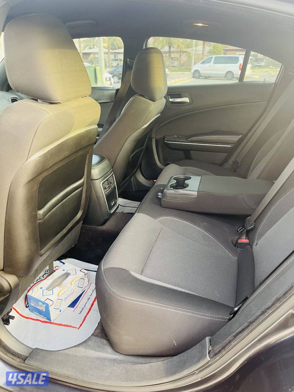 للبيع شارجر موديل 20186