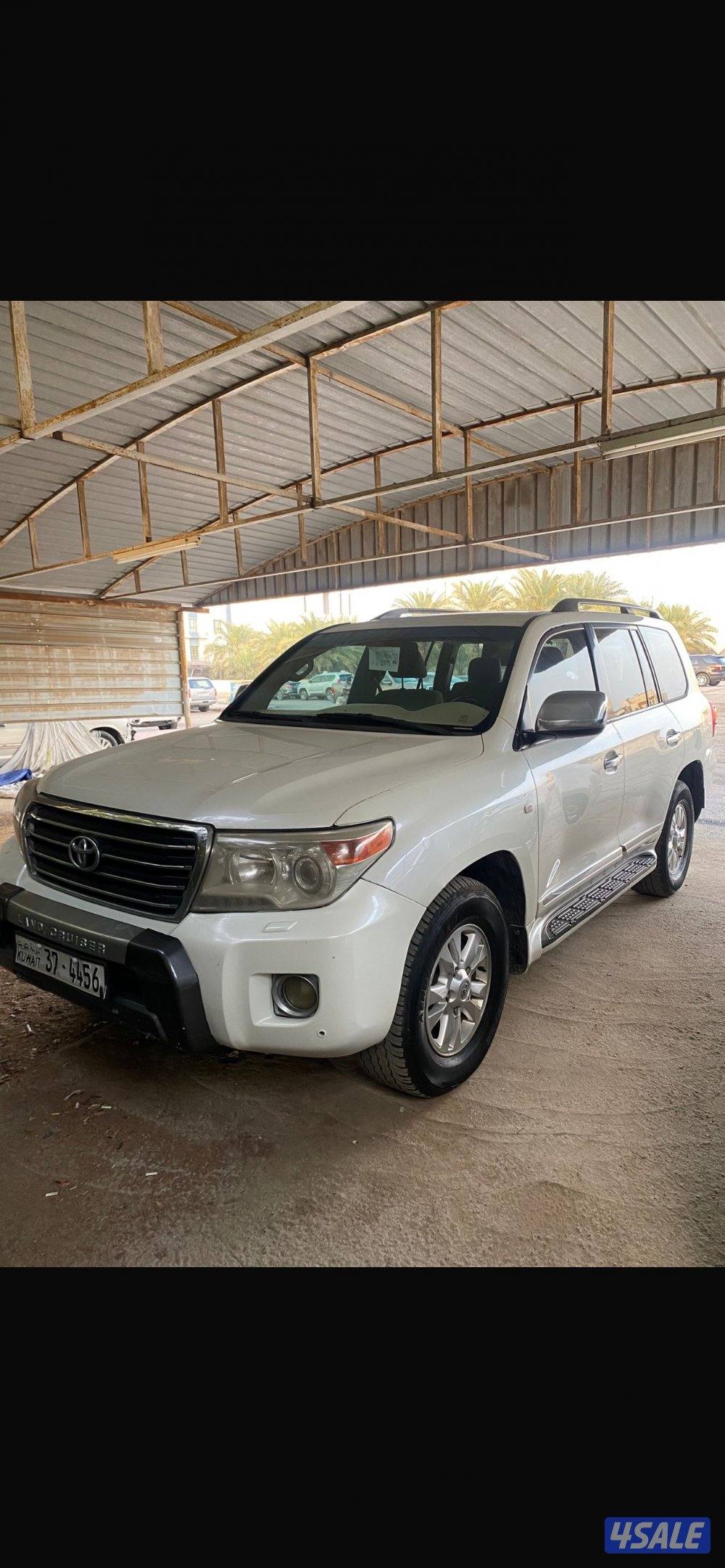 للبيع لاندكروزر 2008 صبغ الوكالة 8v مكيف بارد تواير جدد الفحص موجود0