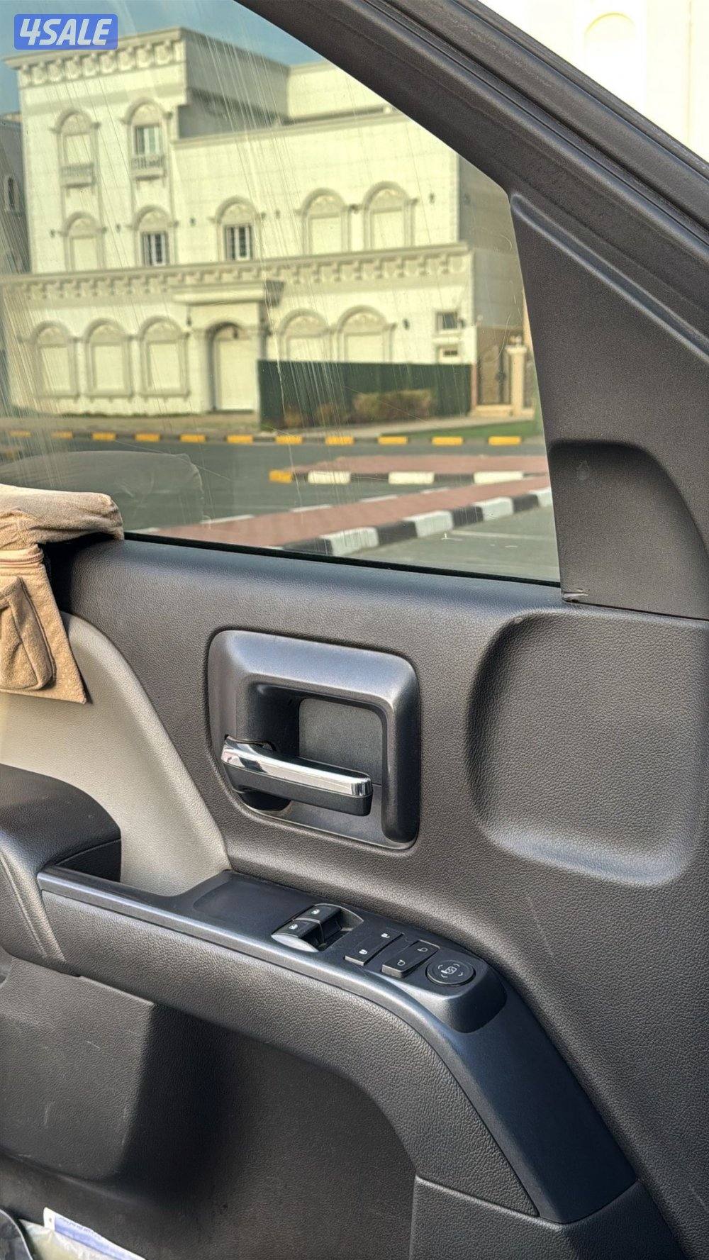 للبيع سلفرادو ٢٠١٧ ls3