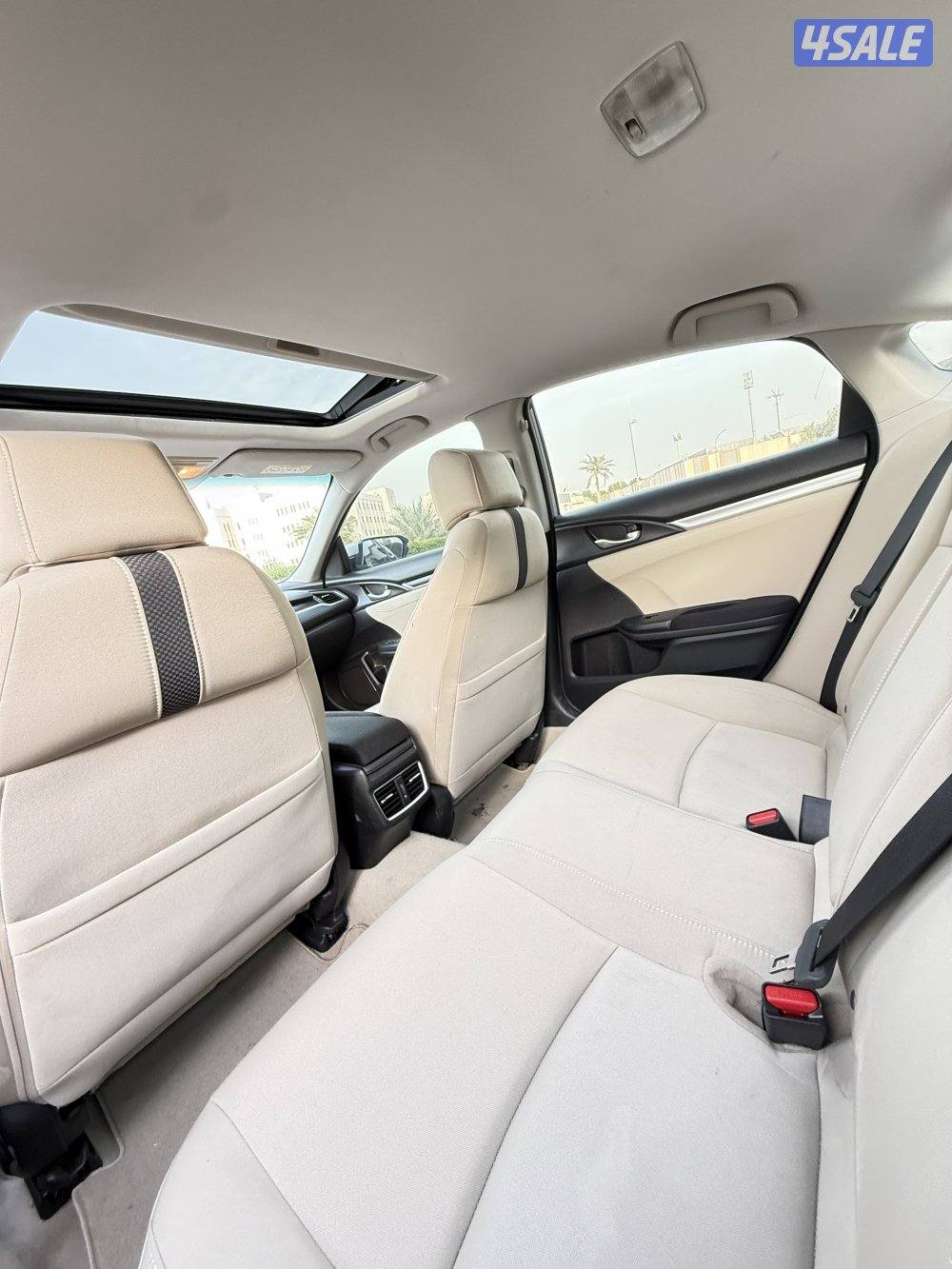 البيع هوندا سيفيك فل اوبشن 20215