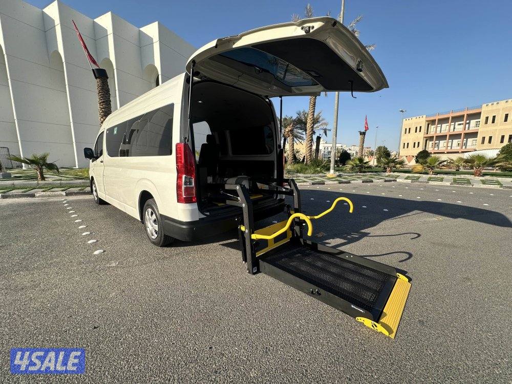 خدمة توصيل كبار السن والاحتياجات الخاصة بسيارة مجهزة برافعة جميع مناطق15