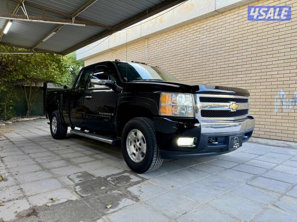 سلفرادو الغانم بحالة ممتازة2