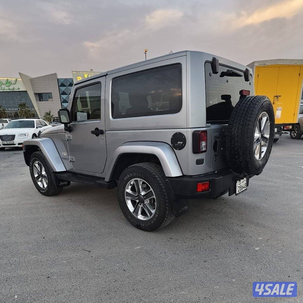 جيب رانجلر صحارى0