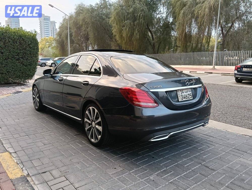 السالمية مرسيدس C200 موديل 20163