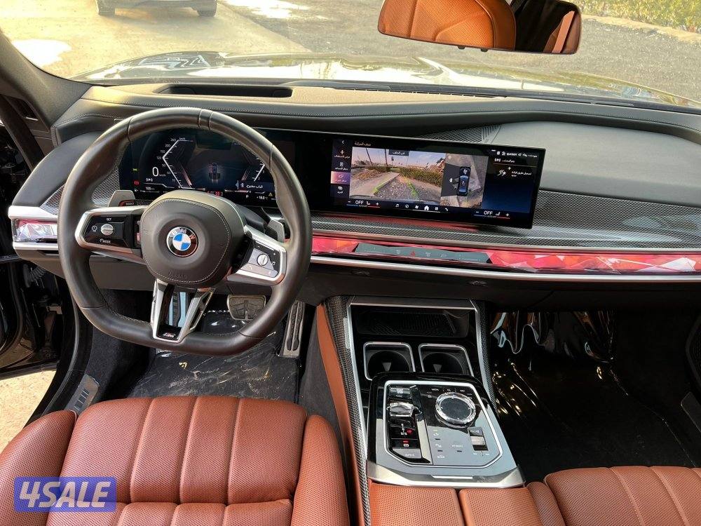 بي ام دبليو 740 بحاله الوكاله عداد 39 الف8