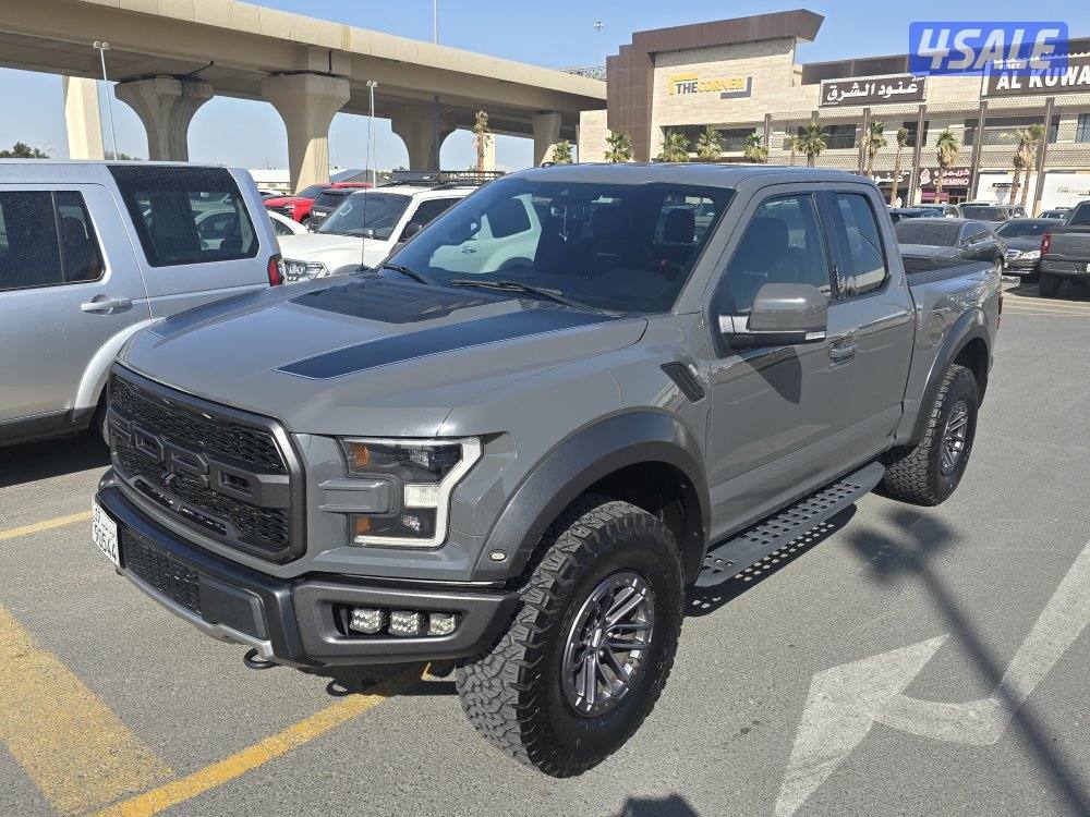 للبيع فورد رابتر 2020 درجة اولي بحالة شبة جديدة3