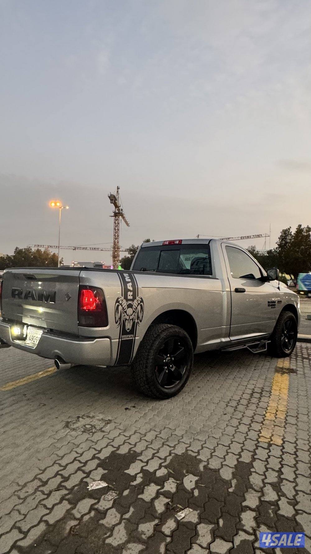 للبيع دودج رام 15004