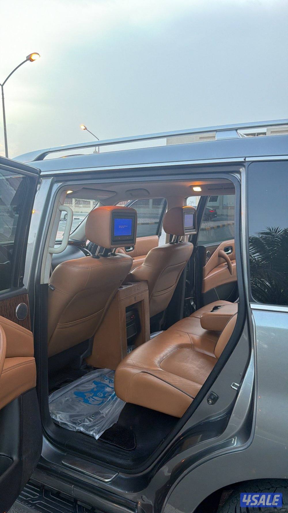 للبيع باترول بلاتينوم ستي 2014 مكينه 3208