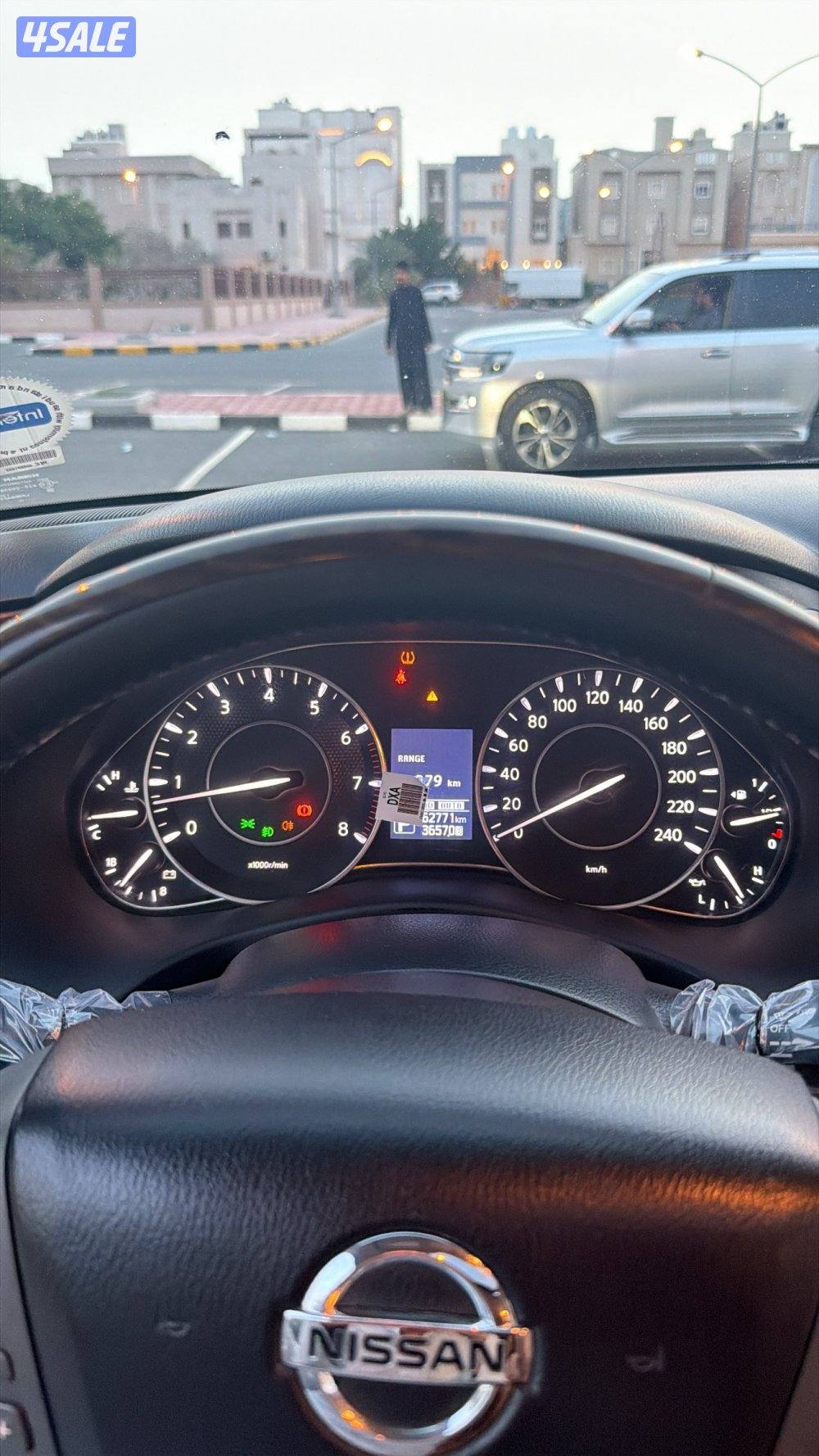 للبيع باترول بلاتينوم ستي 2014 مكينه 32010