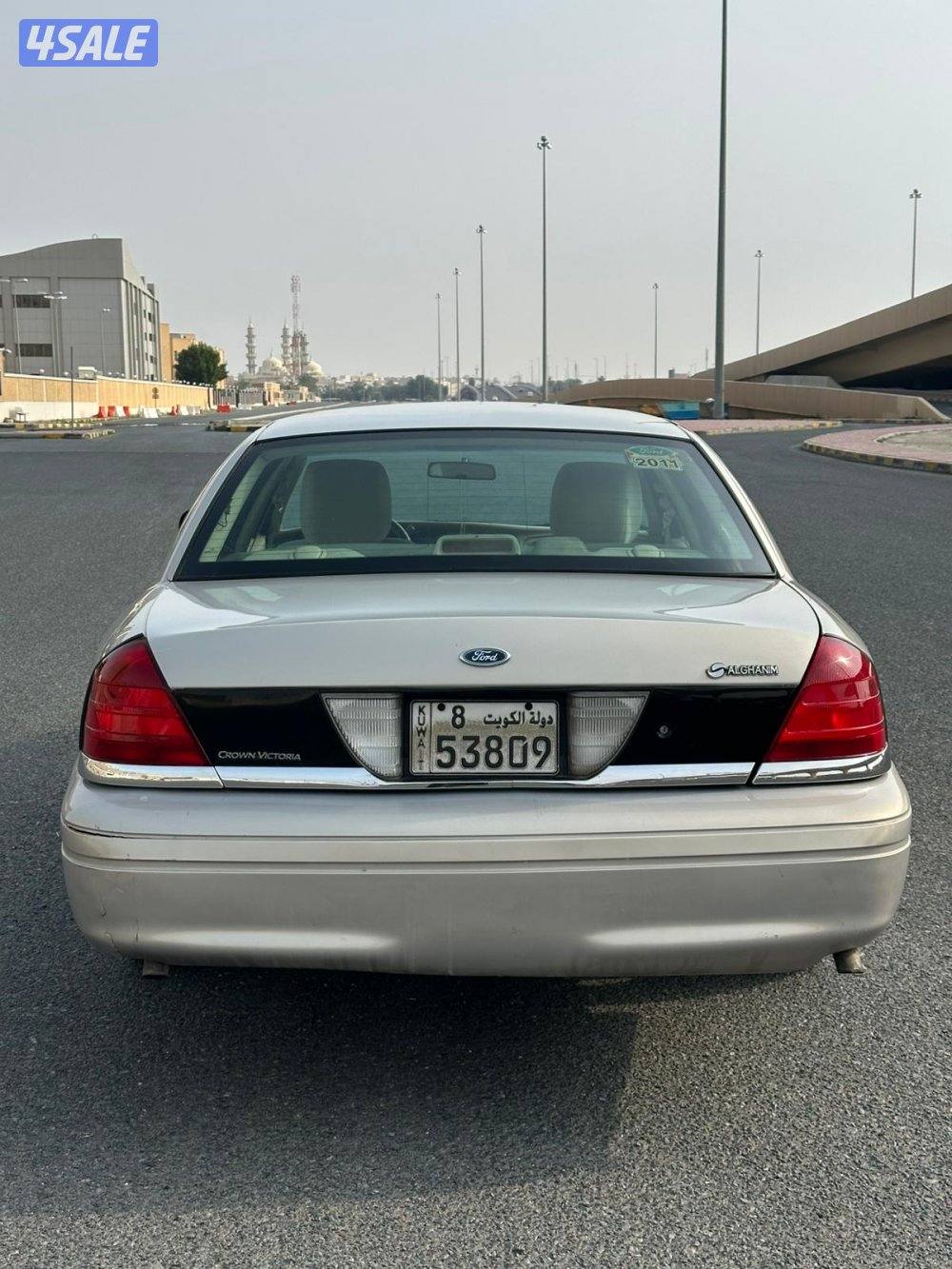 فورد فكتوريا ٢٠١١3