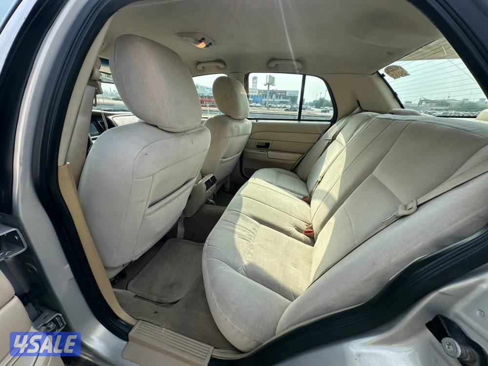 فورد فكتوريا ٢٠١١5