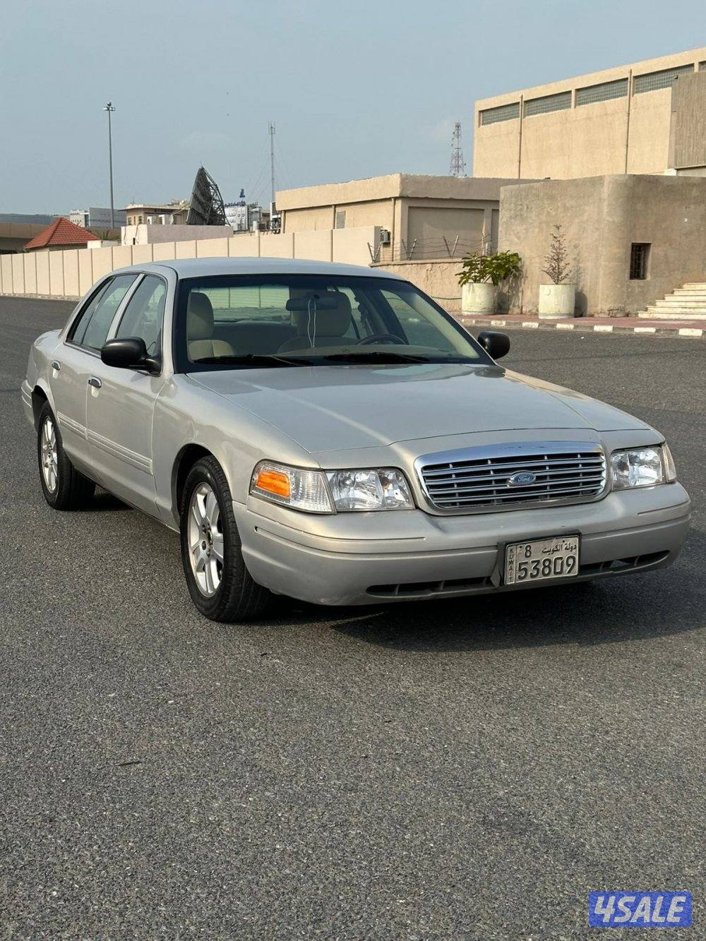 فورد فكتوريا ٢٠١١6