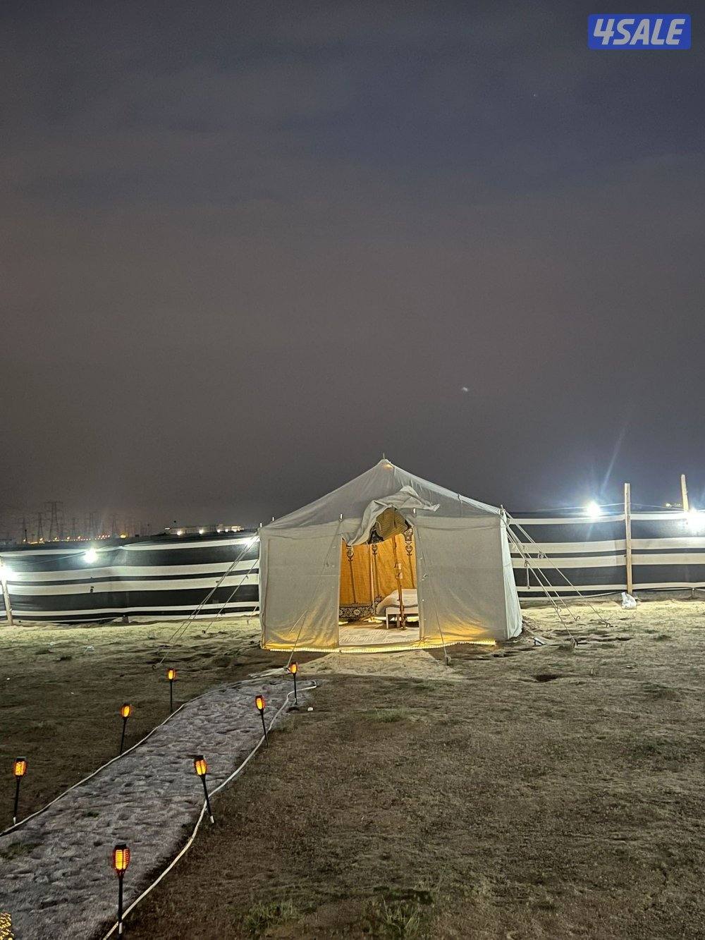 للبيع مخيم كامل0