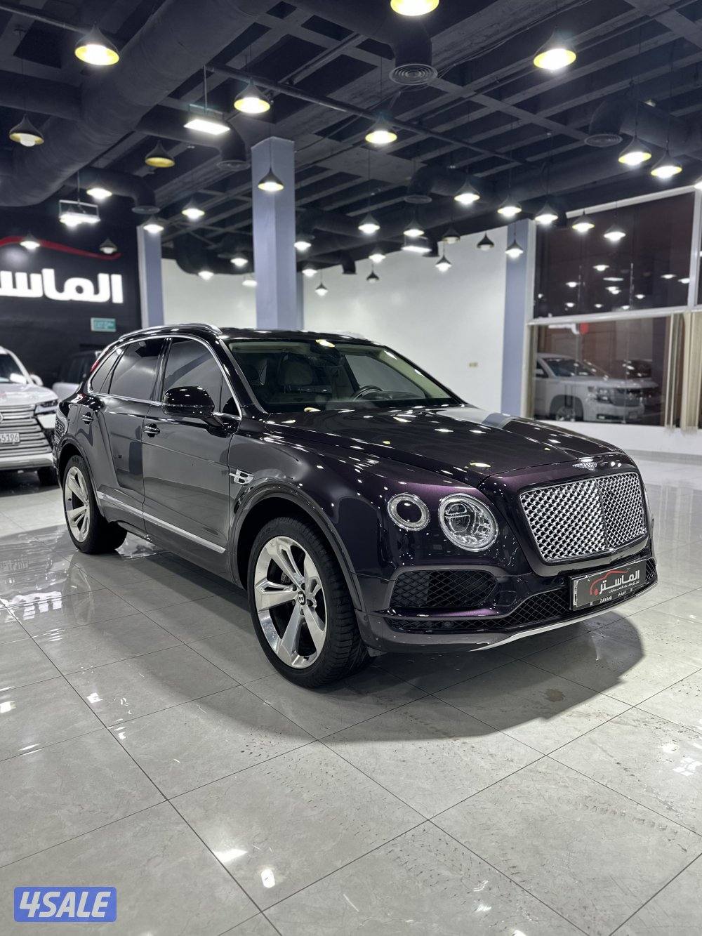 بنتلي بينتايجا V12 موديل 2017 ماشي 1242