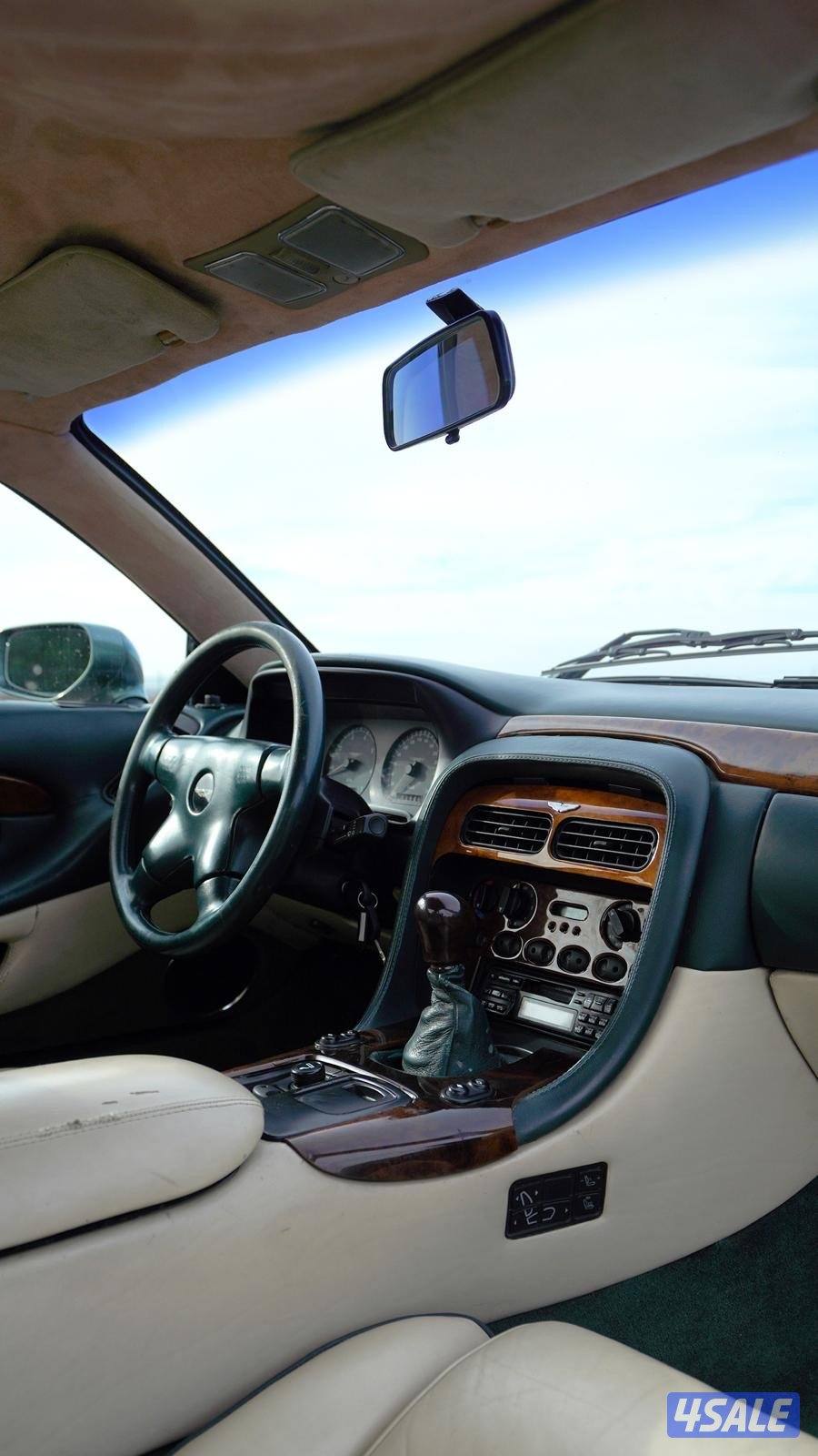 اوستن مارتن DB7 عداد 51 الف قير عادي موديل 19965