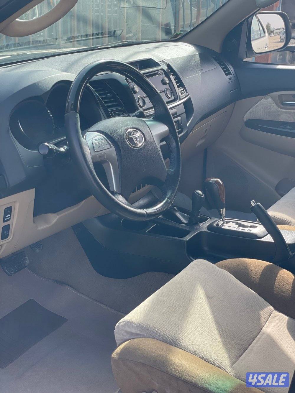 جيب فورتنر ذهبي4