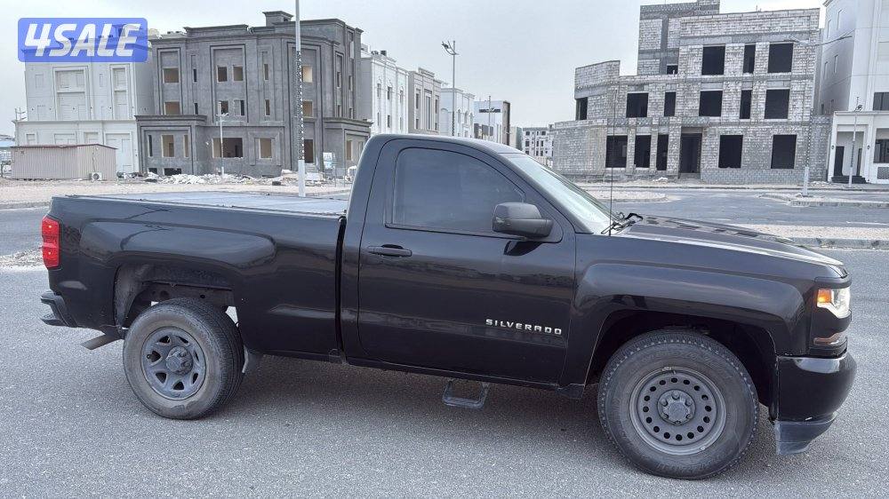 للبيع سلفرادو 2018 شرط الفحص …..4