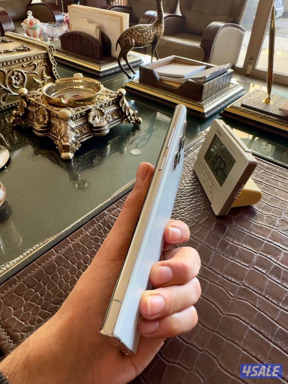 اس ٢٢ الترا 5G ٢٥٦ قيقا ١٢ رام3