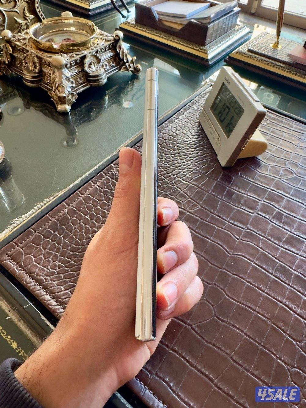 اس ٢٢ الترا 5G ٢٥٦ قيقا ١٢ رام4