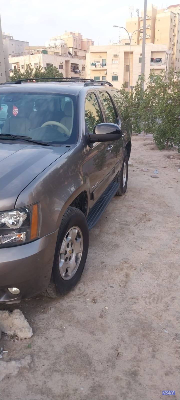 للبيع جيب شيفروليه- تاهو موديل ٢٠١٢ وارد الغانم LT -3