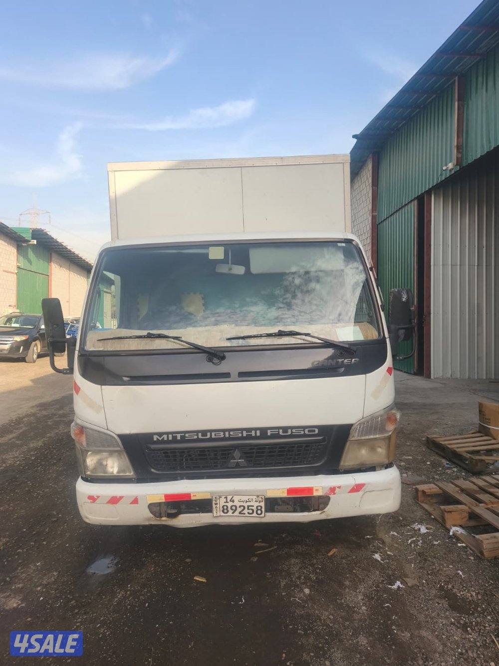 للبيع هاف لوري موديل ٢٠١٦ ماشي ٢٢٠ شرط الفحص قير ومكينة وشاصي1