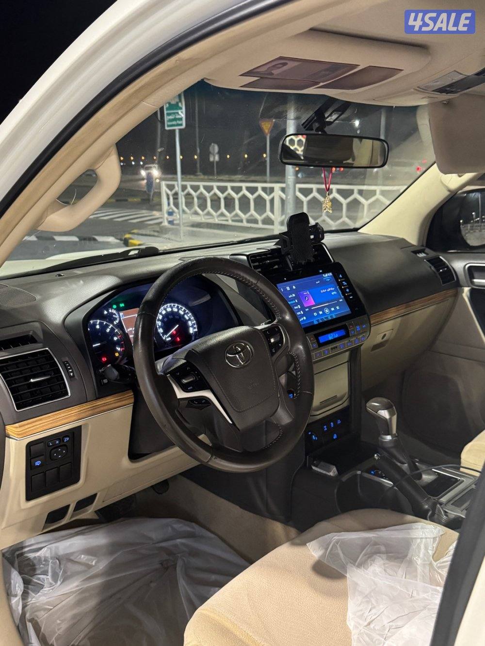 للبيع برادوا VX كامل المواصفات الممشى209 الاف3