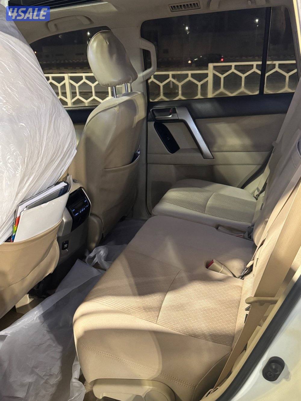 للبيع برادوا VX كامل المواصفات الممشى209 الاف4