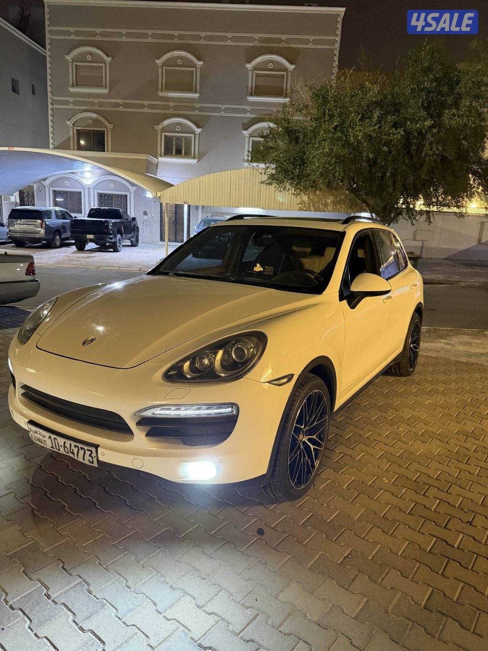 للبيع بورش كاين 2012 ثمانيه سلندر3