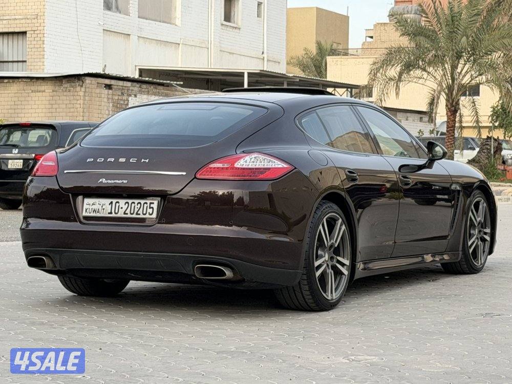 للبيع باناميرا 2011 سيرفس منتظم6