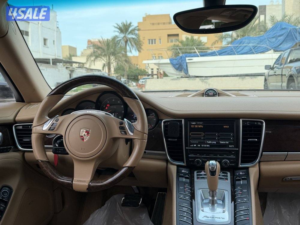 للبيع باناميرا 2011 سيرفس منتظم7