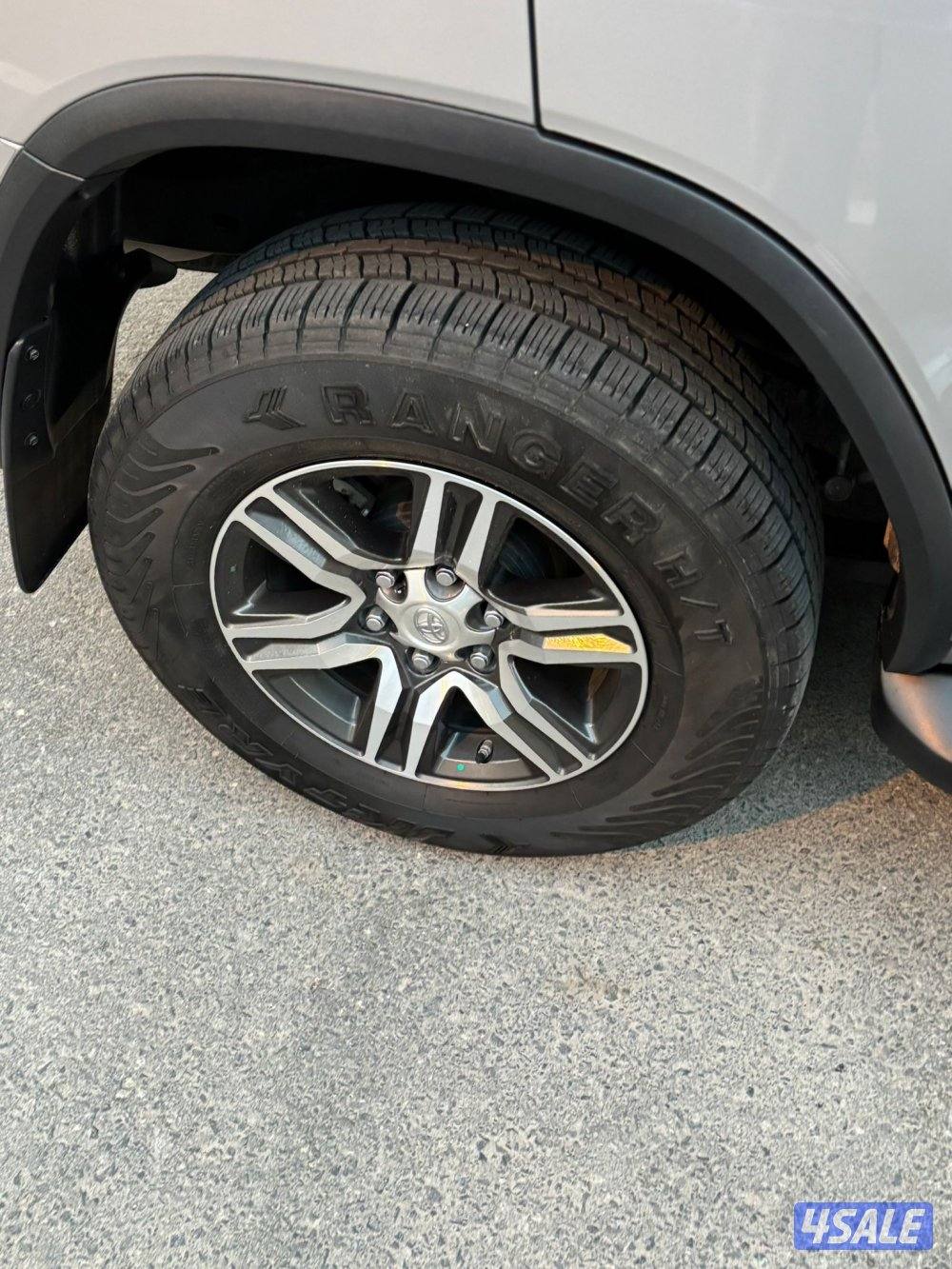 للبيع فورتنر 2023 ماشي40 الف9