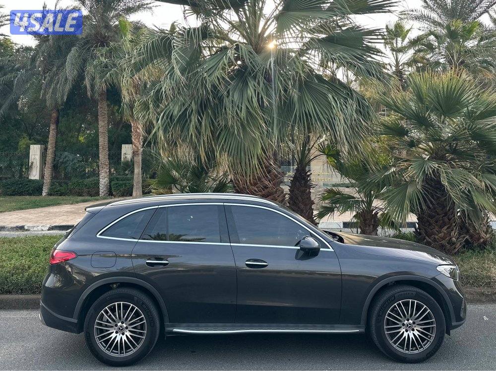 للبيع GLC موديل 2024 صبغ الوكاله وارد الملا عداد 39 الف تحت الكفاله1