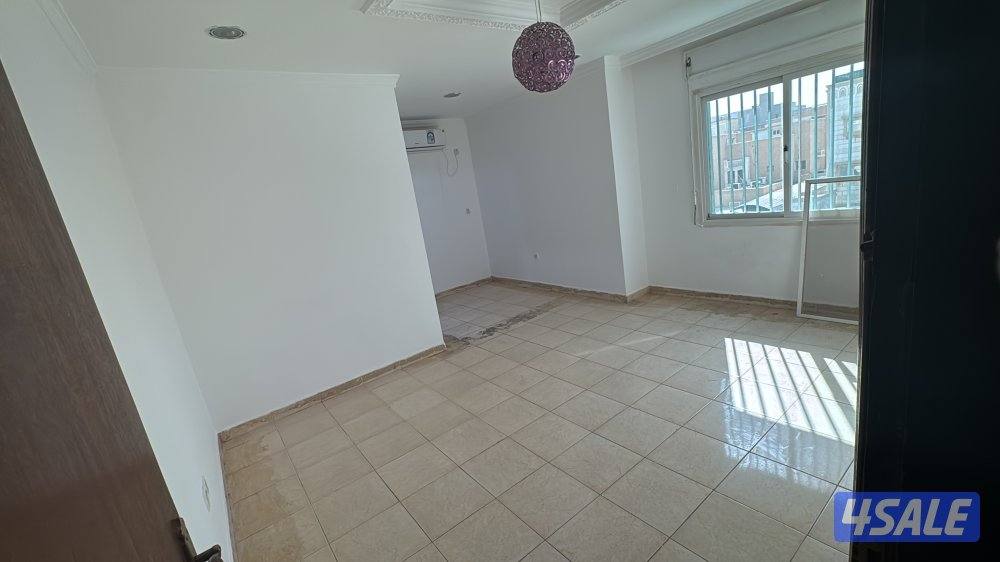 للايجار دور ثاني القرين ست غرف وخادمه وصاله كبيره شتر وحدات اصنصير5