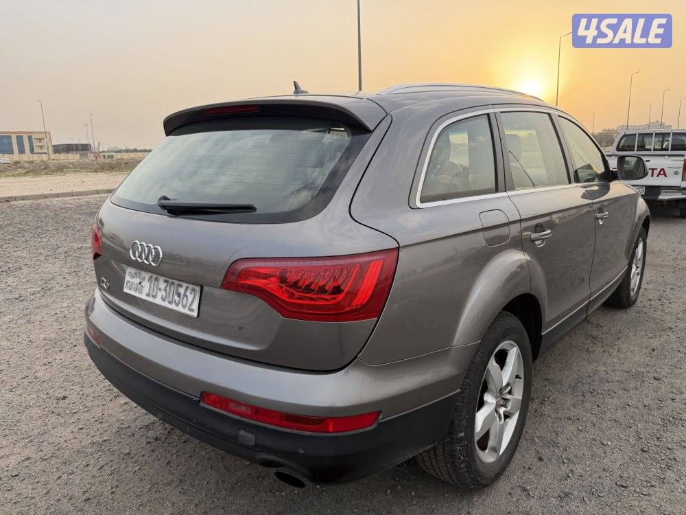 جيب اودي 2011 كيو 70