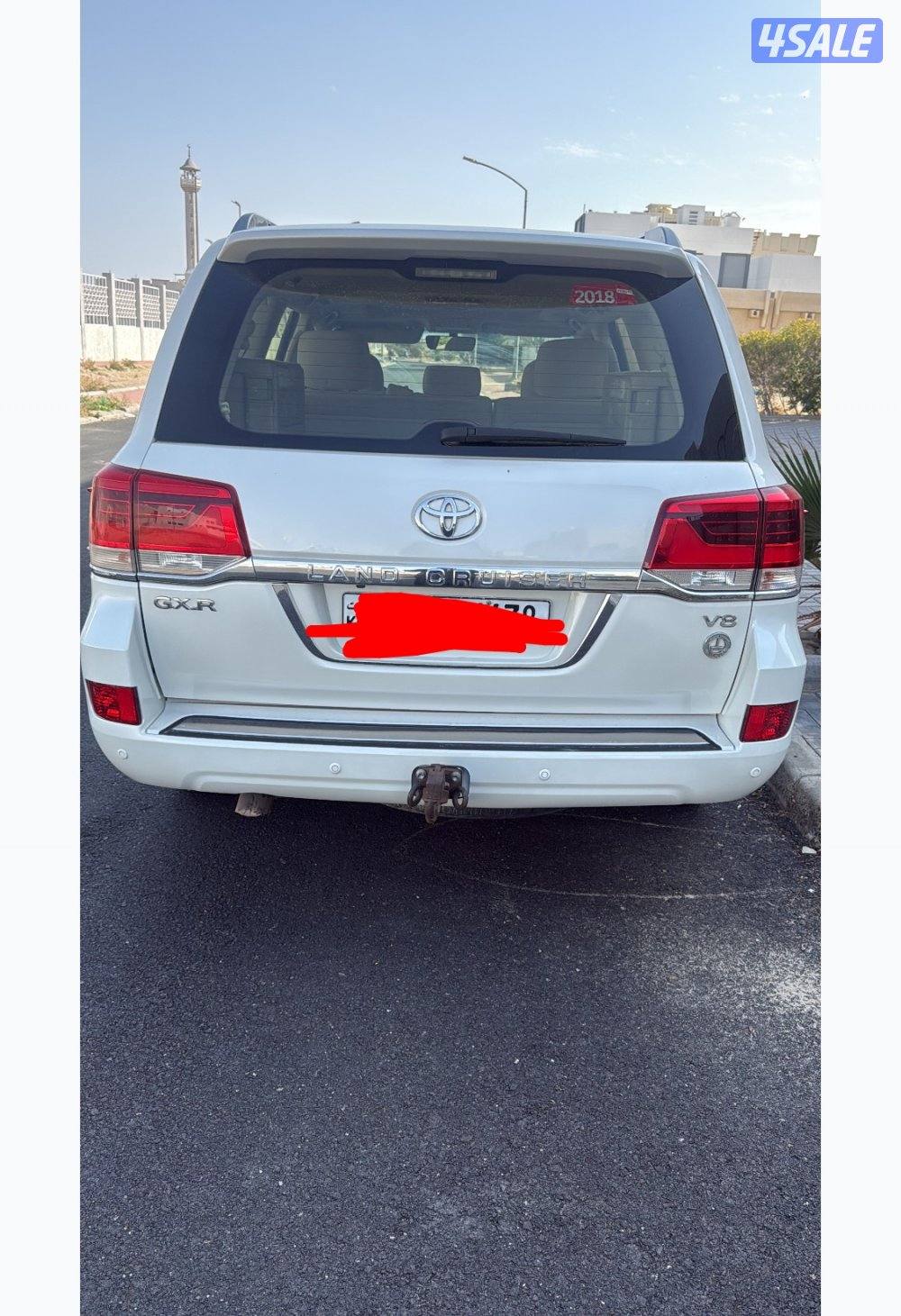 لاند  كروزر 2018 ابيض صدفي GxR فل كامل نظيف1