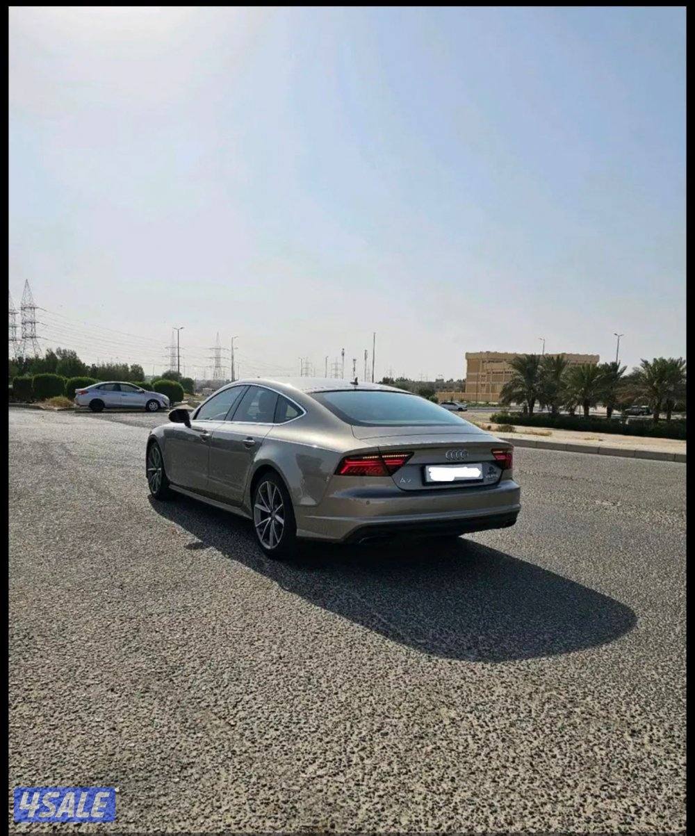 للبيع أودي A7 موديل 20176
